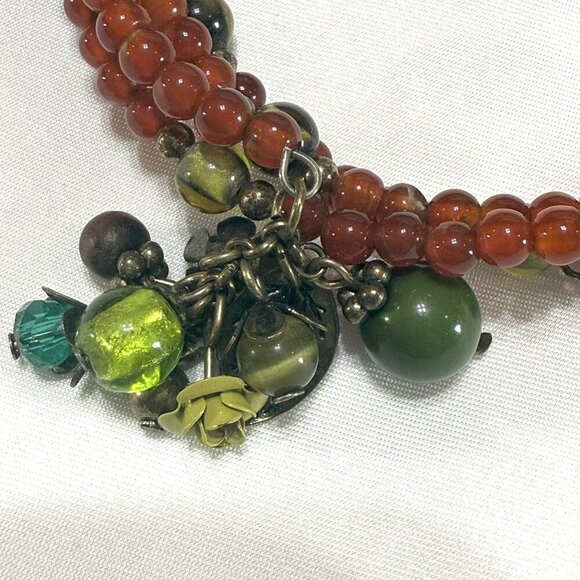Agate and Glass Bead Memory Wire Bracelet - Picture 4 of 9